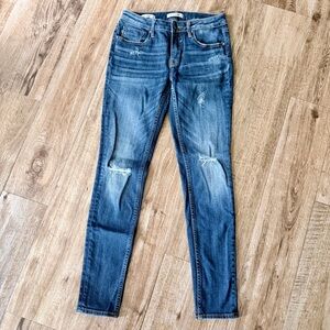 Vigoss Women's Classic Blue Skinny Jeans